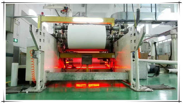 淋膜車(chē)間.jpg 淋膜車(chē)間.jpg